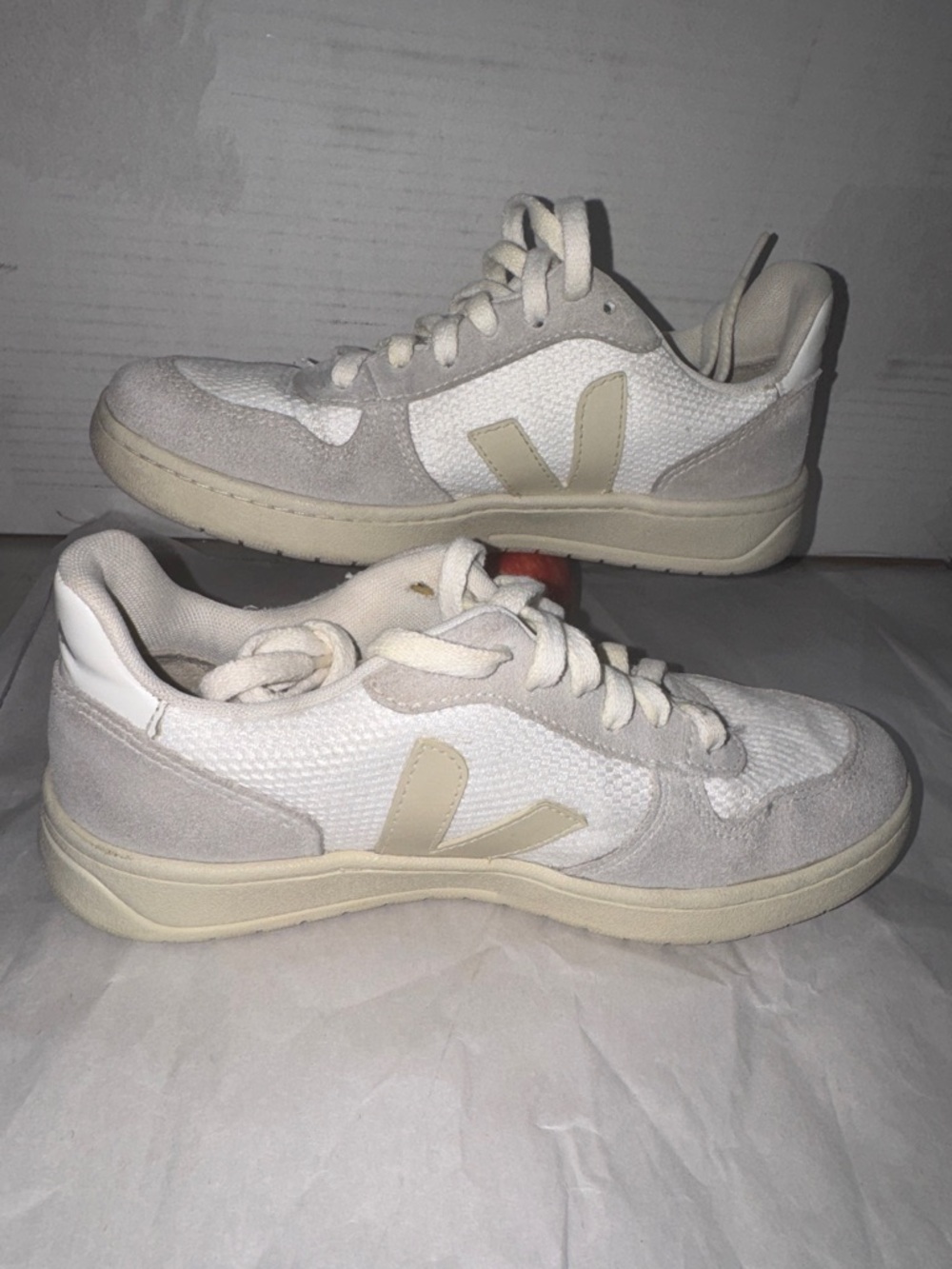 Veja Off-White and Light Gray Low-Top Sneakers - Picture 8 of 10